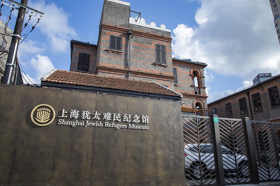 Explore the wonders of urban tourism in Shanghai at North Bund