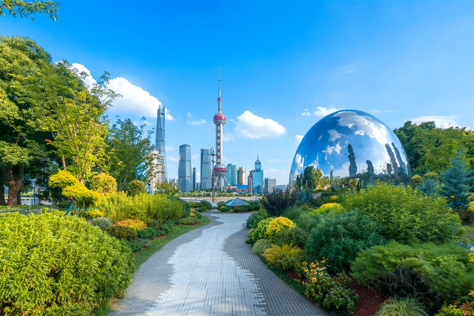 Explore the wonders of urban tourism in Shanghai at North Bund