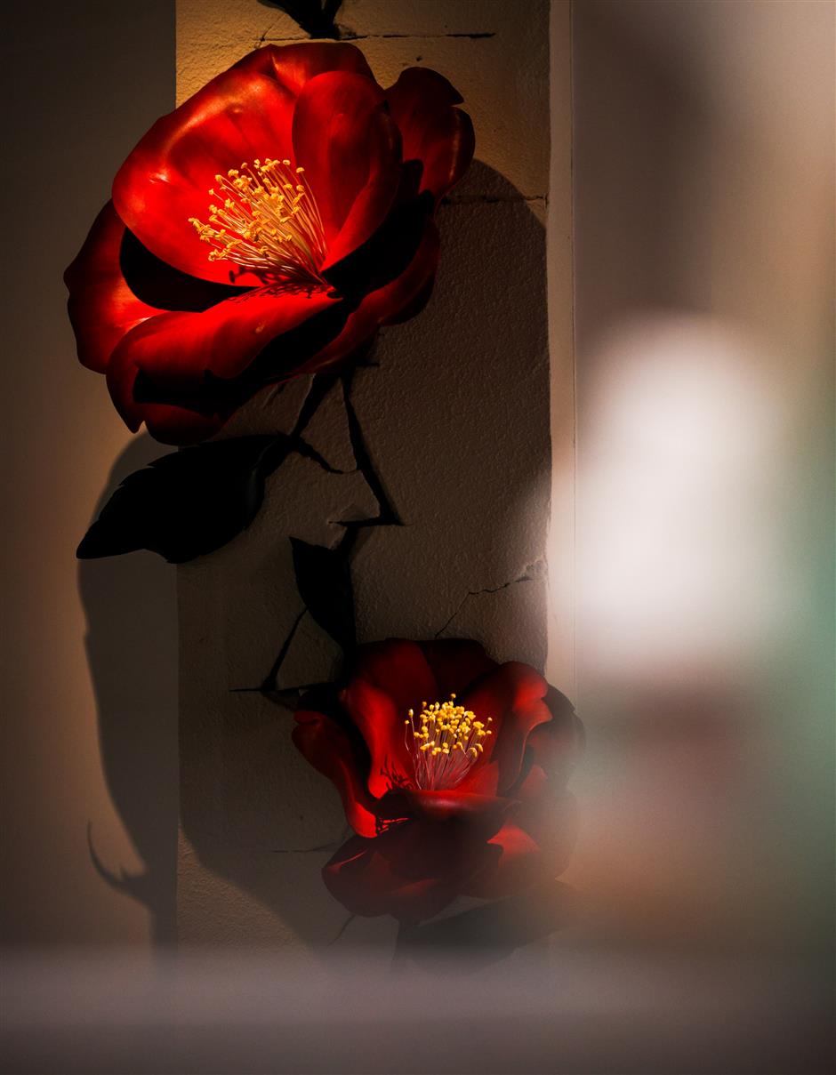 Flowers begin to bloom as Shanghai parks welcome spring