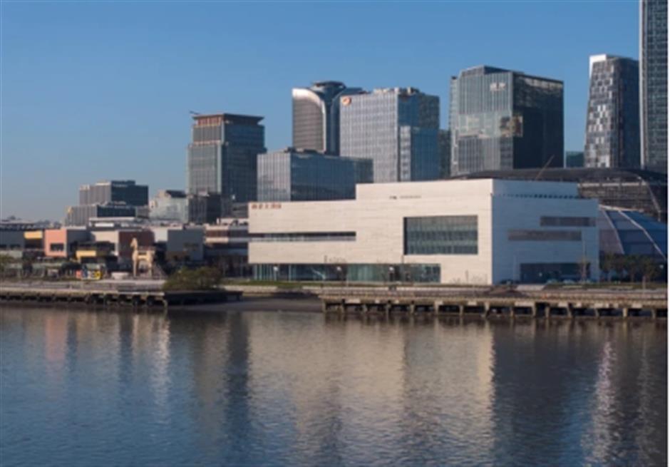 观剧、社交、休闲^尽在这座开放的滨水会客厅