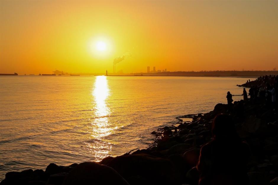 宝山滨江看日出宝藏