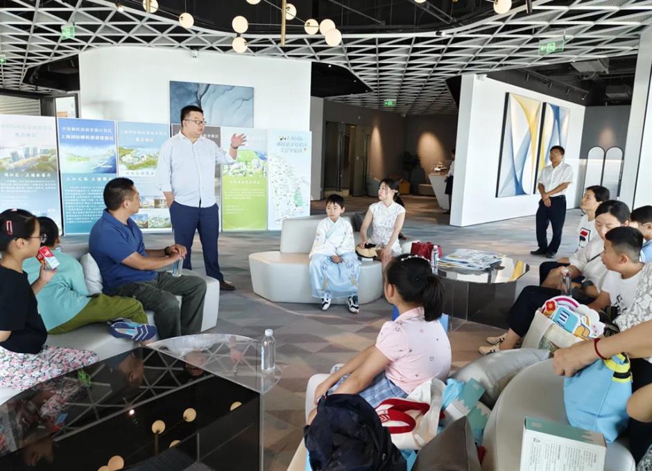 宝山滨江看日出宝藏