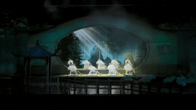 This scenic spot in Shanghai takes you on a journey through the space-time realm.