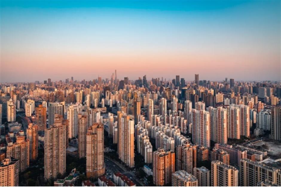 魔都新开的绝美露台!在浦西之巅追一场日落电影→