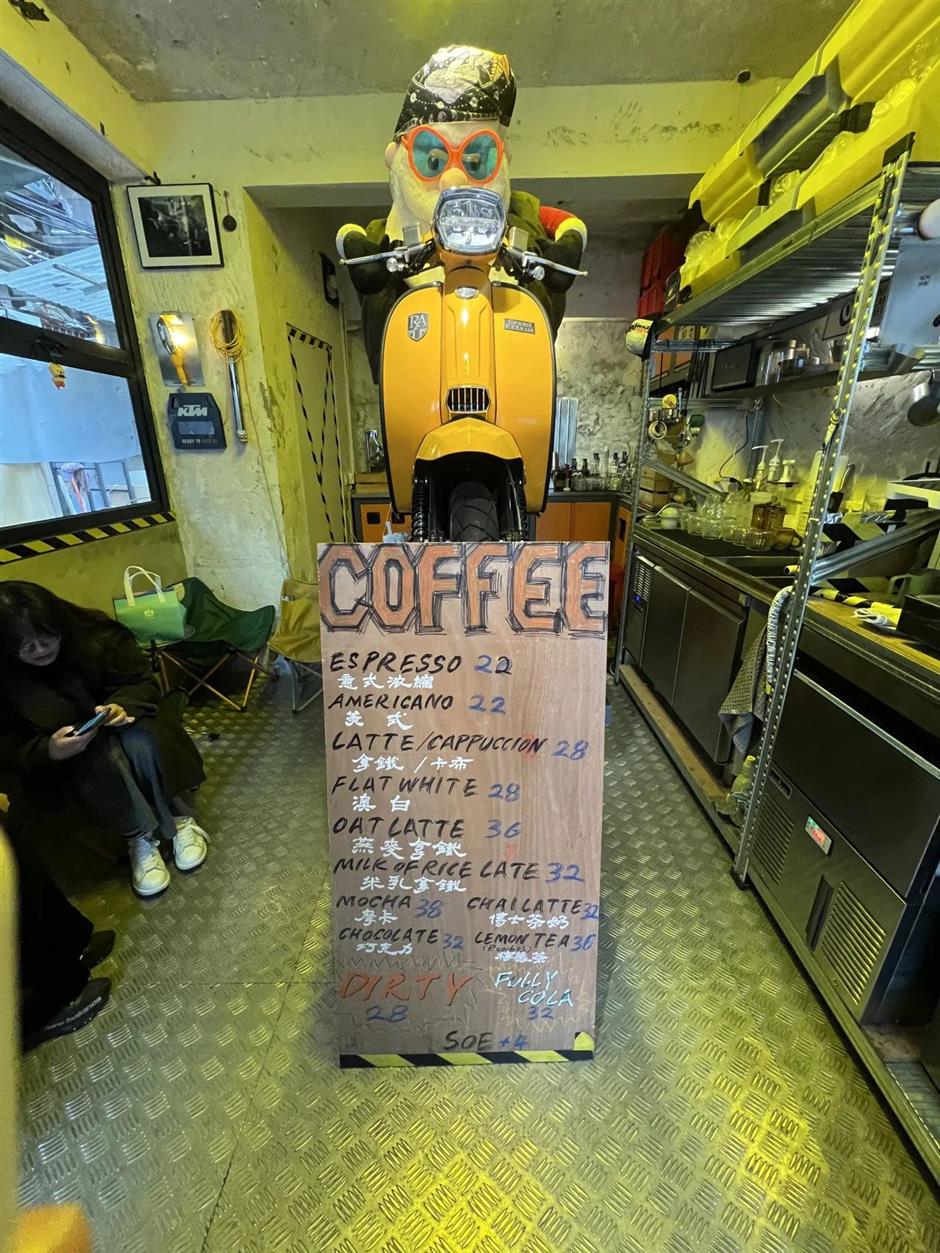 這條馬路被外國遊客讚譽為「時髦支路」,超好逛!