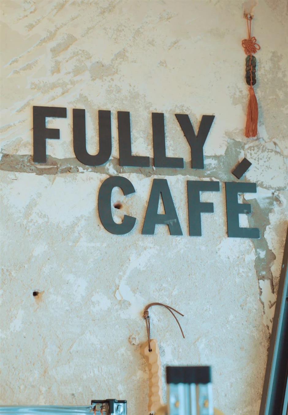 這條馬路被外國遊客讚譽為「時髦支路」,超好逛!