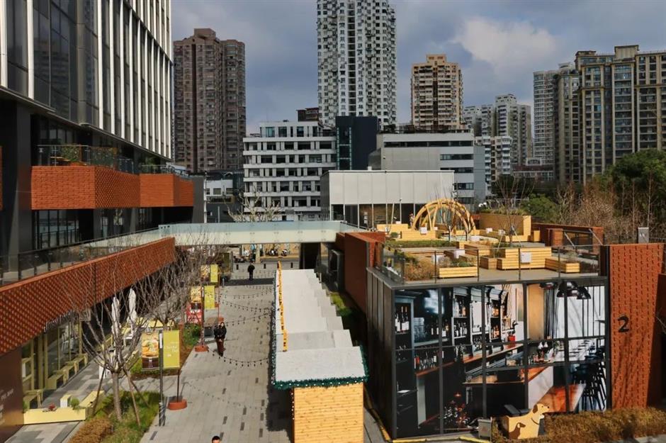 魔都又添一座4.3万㎡高颜值打卡地!潮流商场自带绝美后花园→