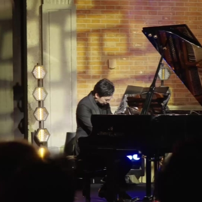 Capturing the city's pulse in piano melodies