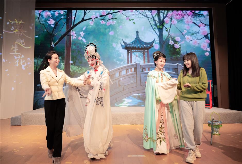 Theaters announce cultural events to promote Chinese arts