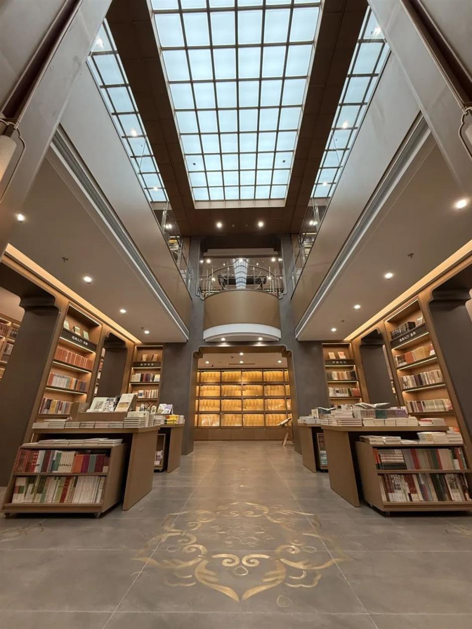 就在明日!全国单体最大!上海近70岁的老书店焕新回归