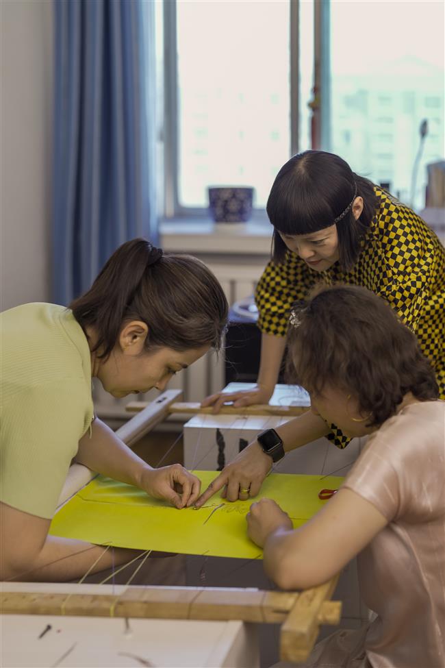 From Hami to haute couture: Designer elevates Uygur embroidery to the global stage of fashion