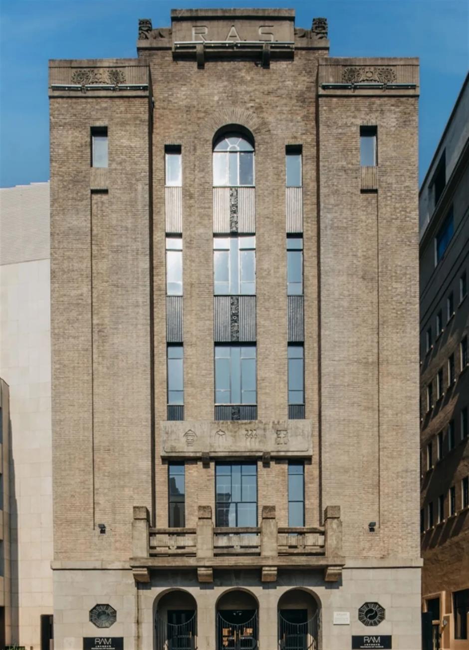 即日起这幢老建筑免费开放!解锁外滩百年建筑里的艺术盛宴