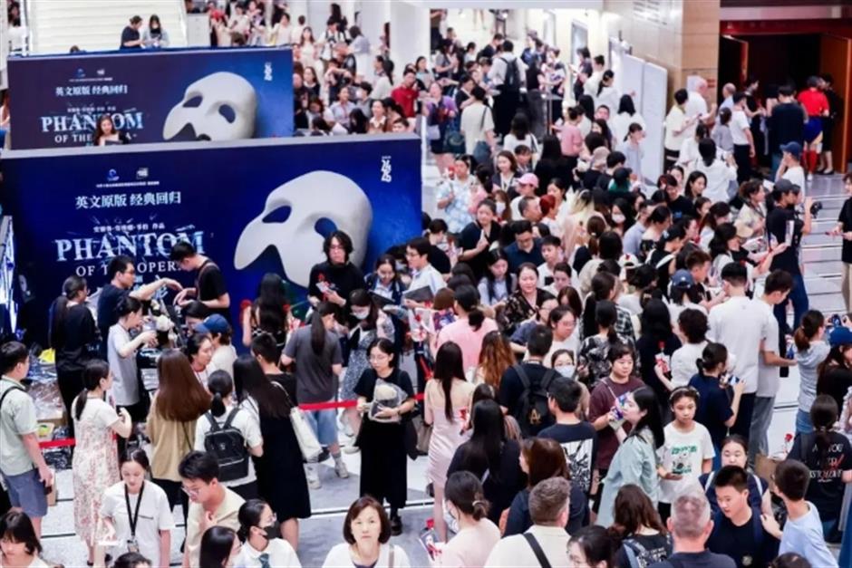 时代少年团将来沪开唱、旅游节花车大巡游9月上演......魔都还要新建两座大型室内综合性场馆