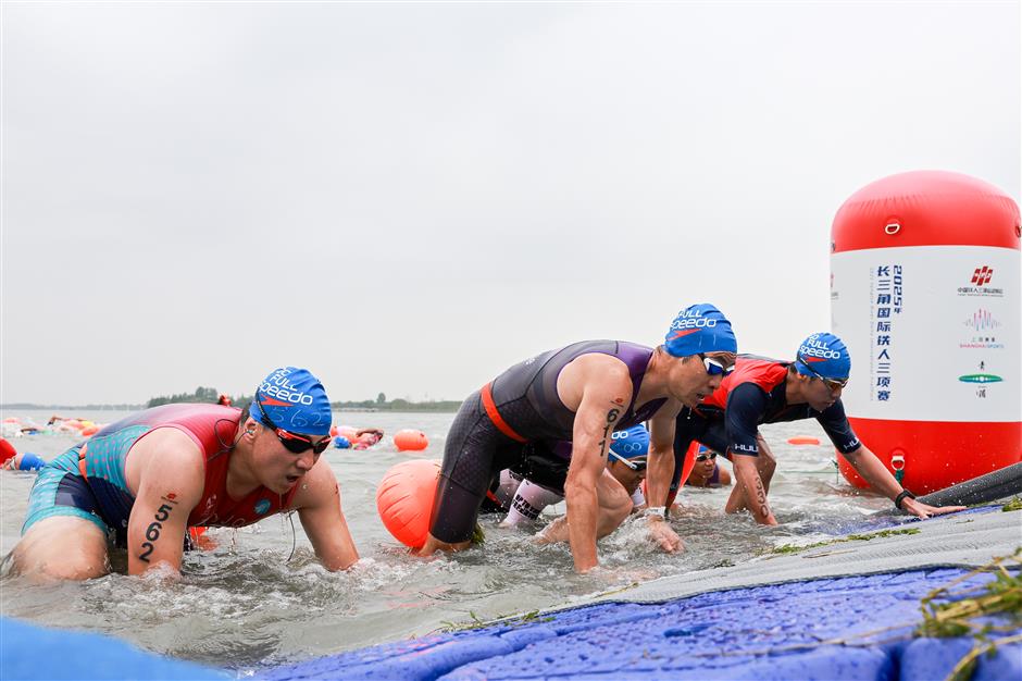 International triathlon comes to a Shanghai water town