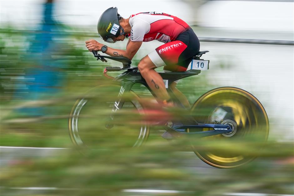 International triathlon comes to a Shanghai water town