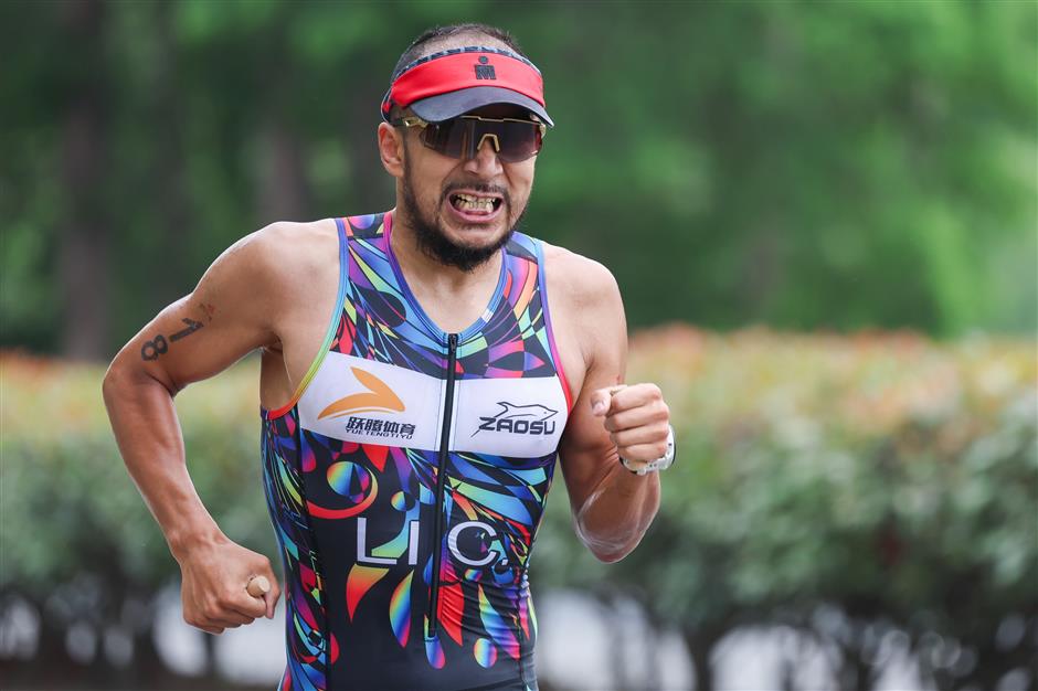 International triathlon comes to a Shanghai water town