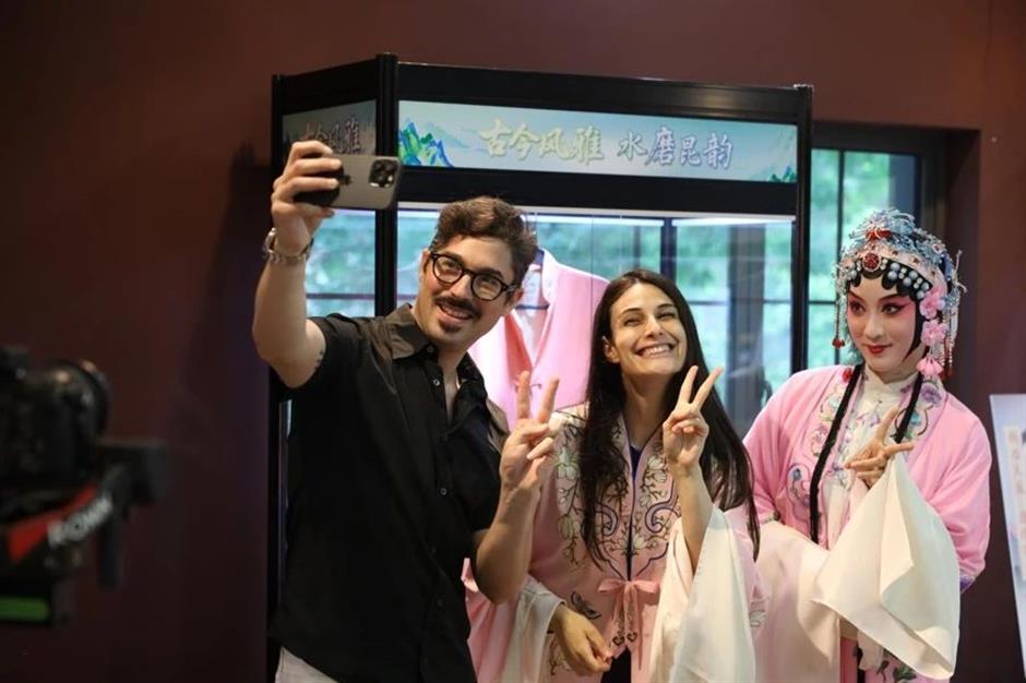 淮海路上,邂逅《牡丹亭》的东方浪漫