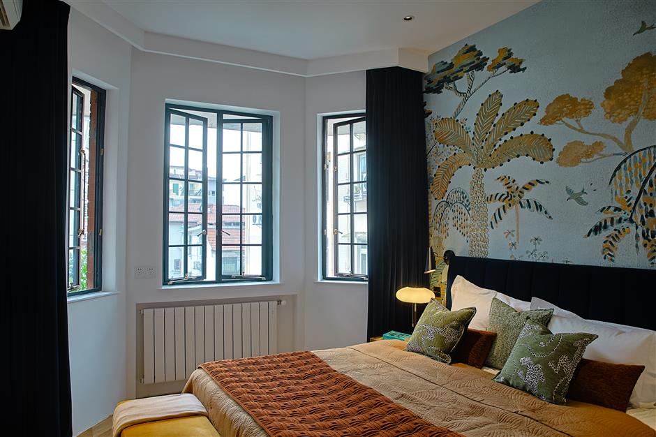 A traditional 1930s apartment reimagined for modern living