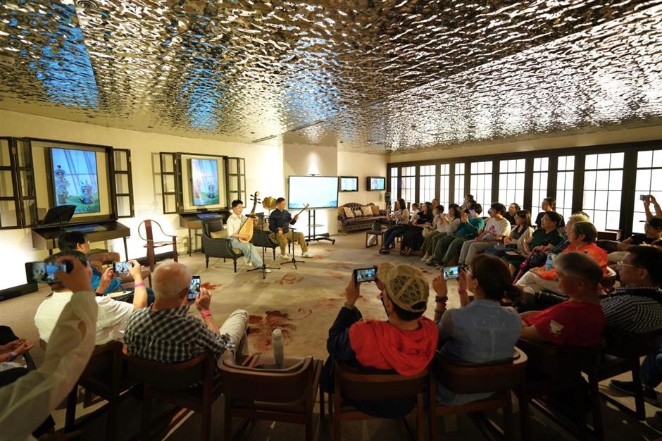 新展&游园会同步