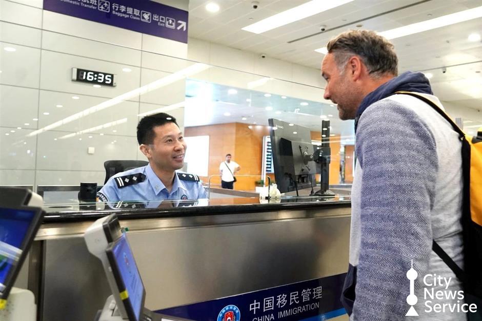Pudong airport welcomes first visa-free arrivals from 4 Gulf countries