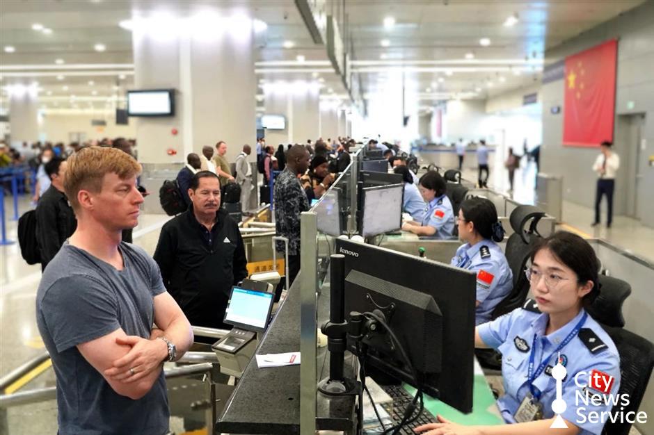 Pudong airport welcomes first visa-free arrivals from 4 Gulf countries