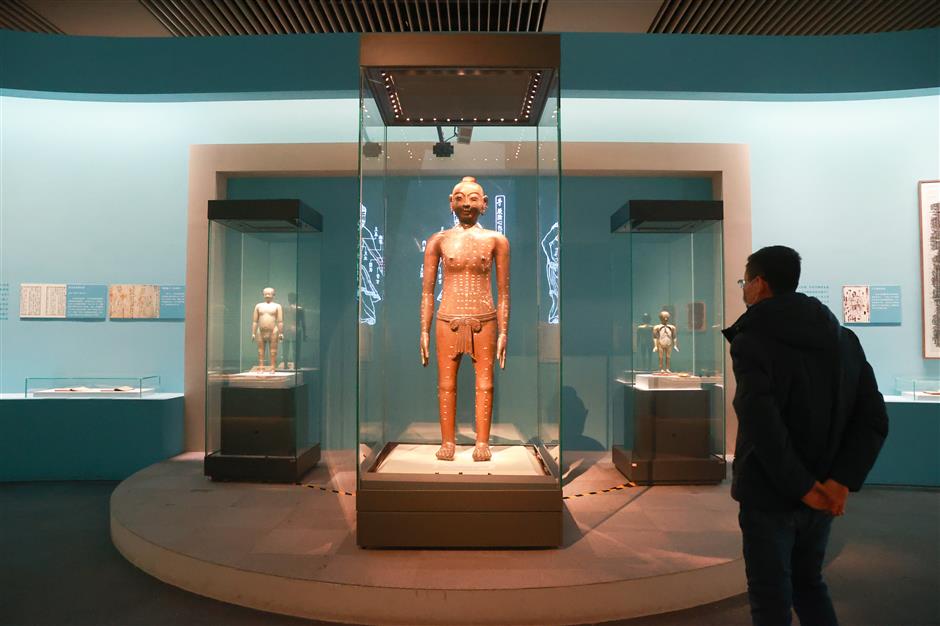 Acupuncture and moxibustion: Ancient Chinese healing gains global appeal