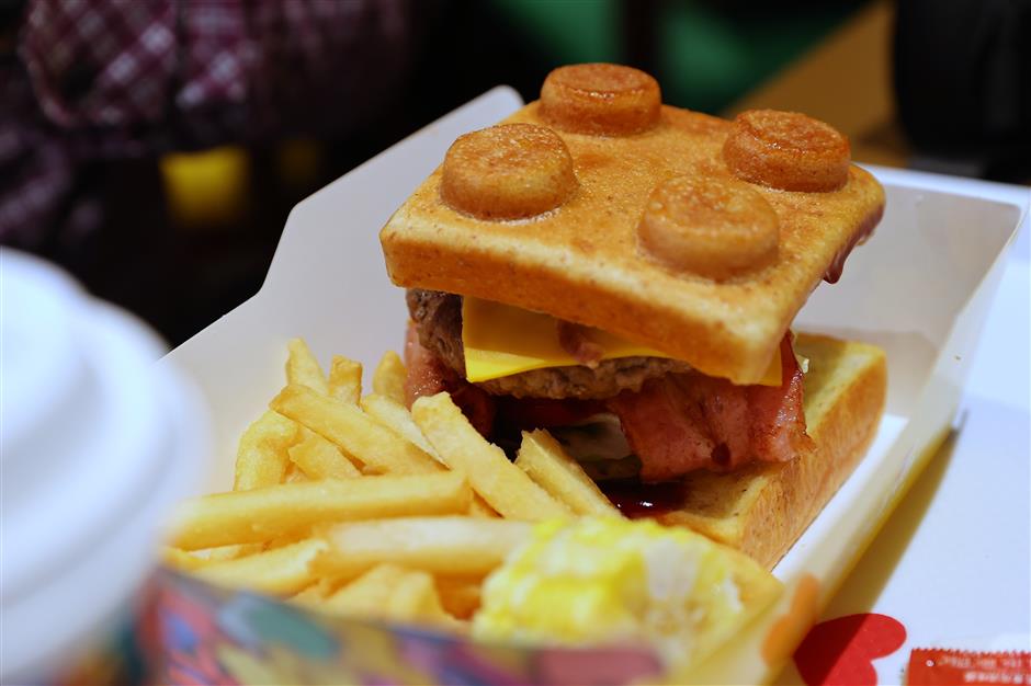 Shanghai Legoland Resort opens for trial run