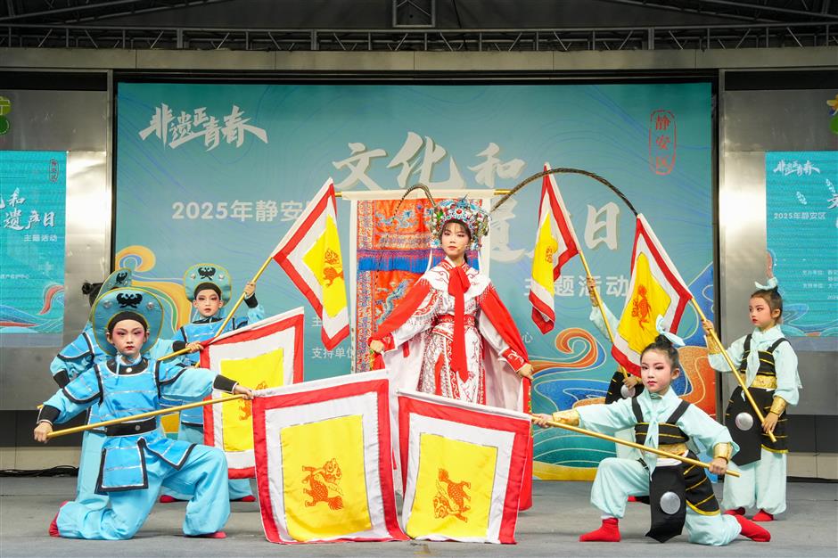 Massive relocation a Jing'an District highlight