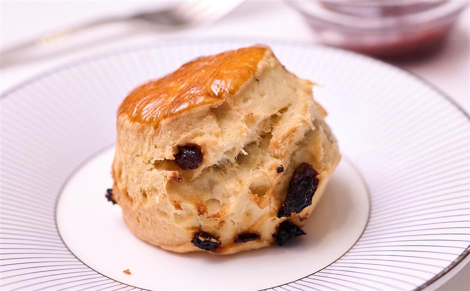 [Try This] We Tried The Sumptuous Georgian Tea Pop-Up @ Harrods