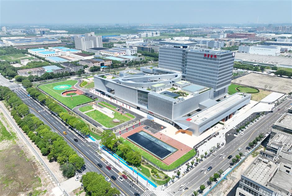 Xinhua Hospital opens a full-fledged branch in Fengxian