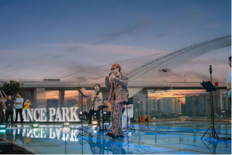 又双叒叕上新!上海各大景区集体焕新→