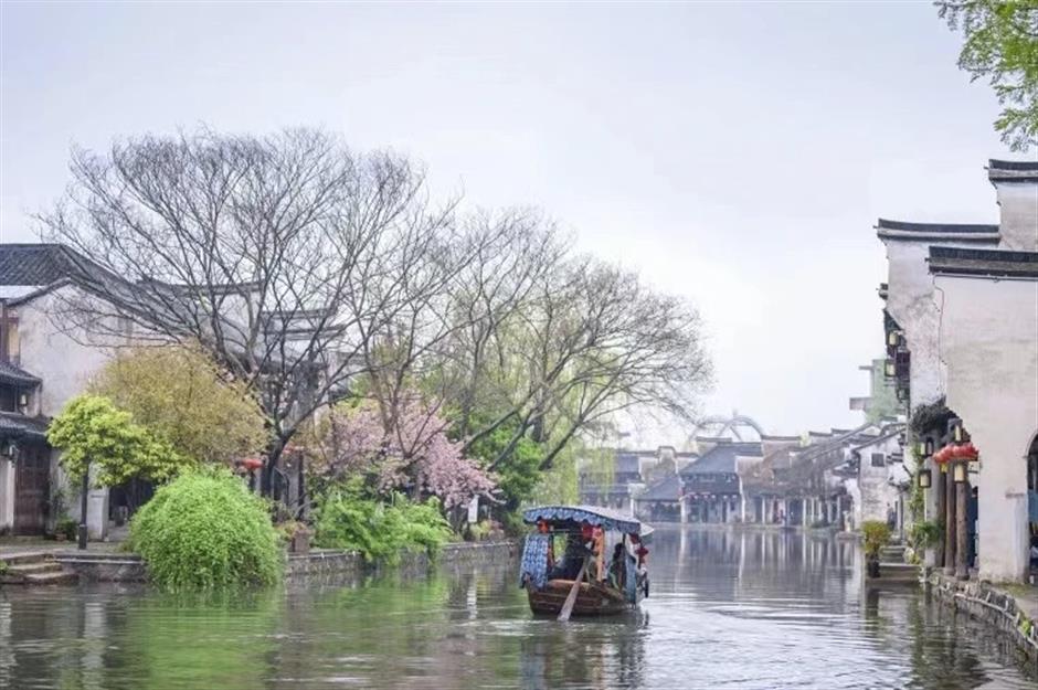 Rail link puts ancient water towns on the tourist trail