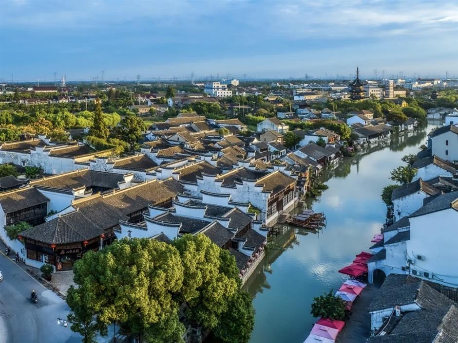 Rail link puts ancient water towns on the tourist trail
