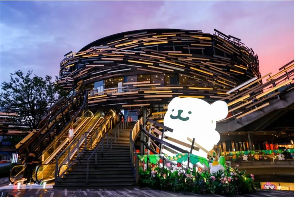 魔都商场新开!国际建筑大师设计地标,自带2万平免费户外运动场