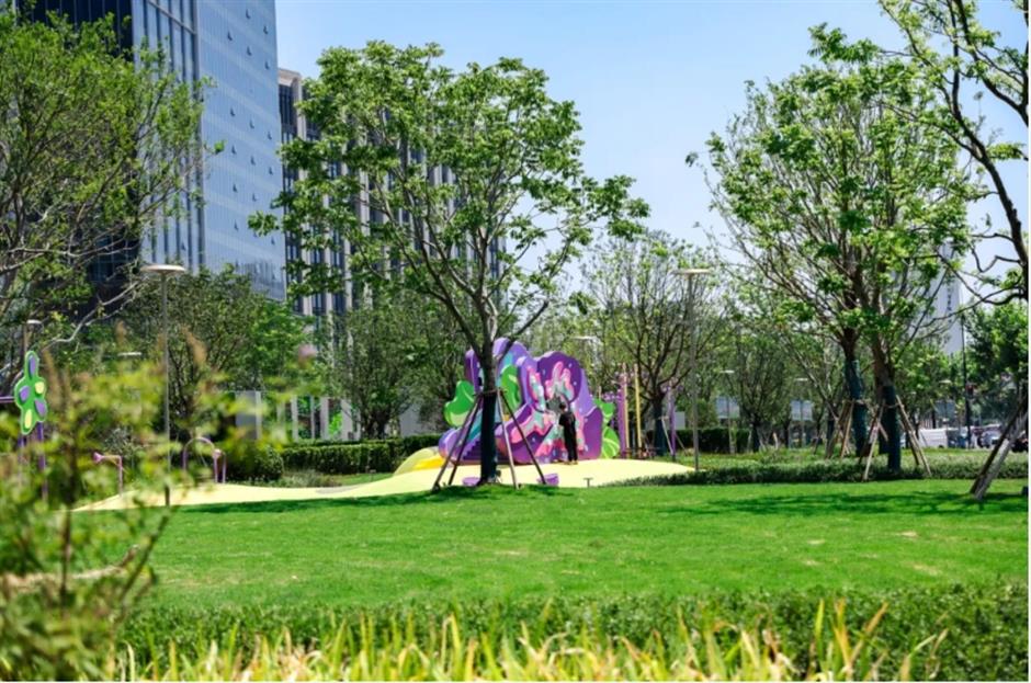 魔都商场新开!国际建筑大师设计地标,自带2万平免费户外运动场