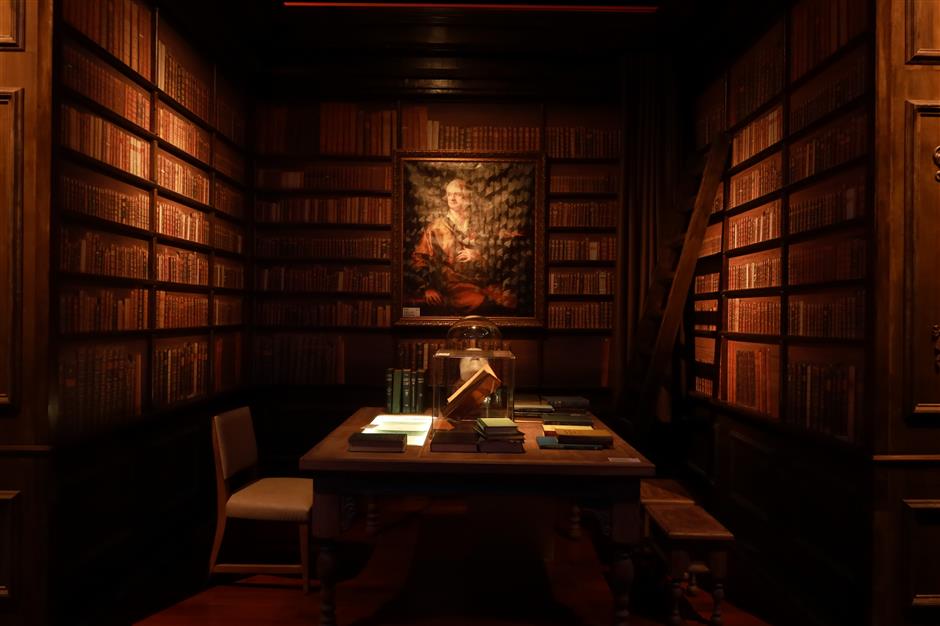 'From Magic World to Science:' University of Cambridge in Shanghai