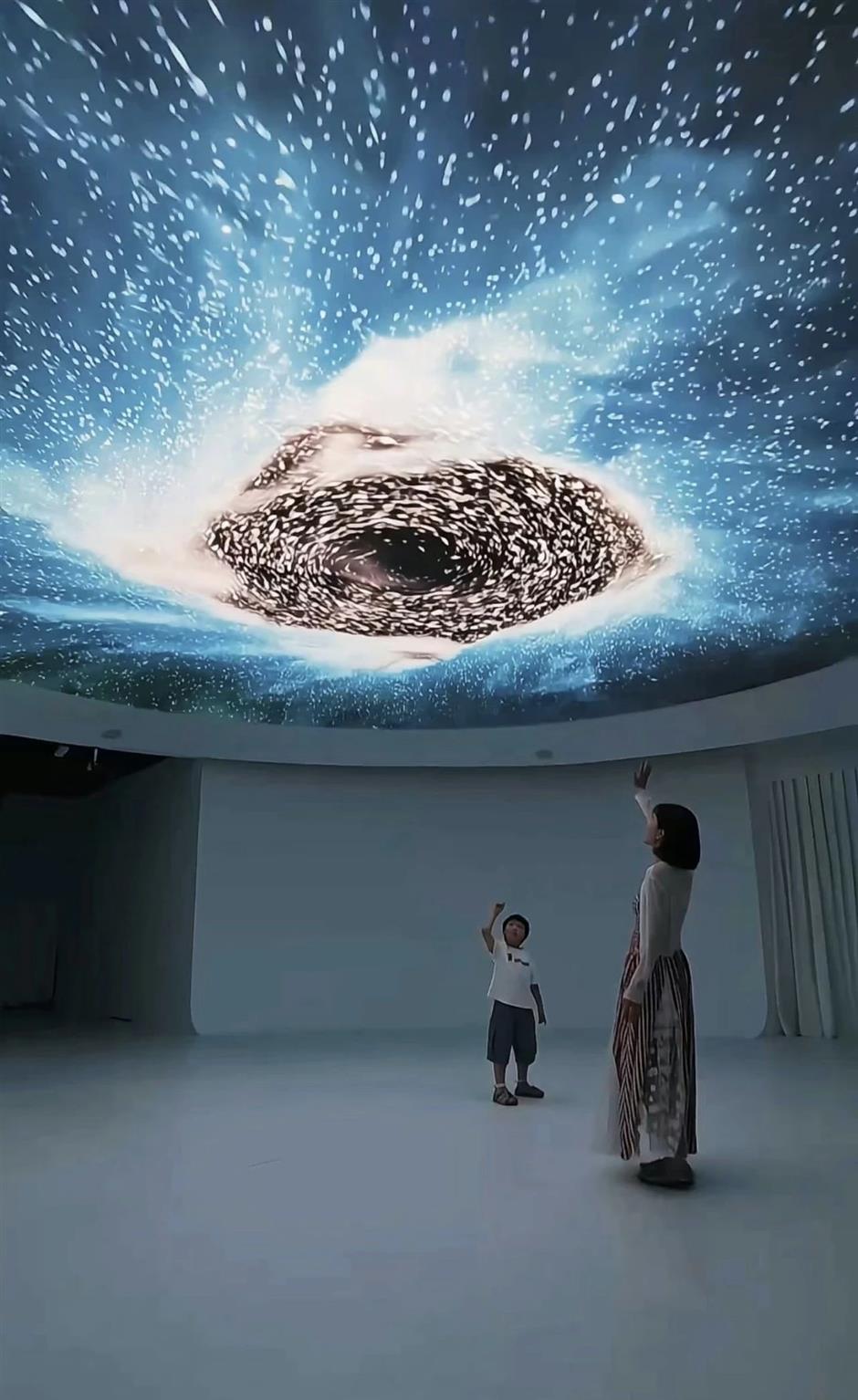 看龙之吐息,拍赛博大片!7种姿势,解锁《山海经之烛龙秘境》