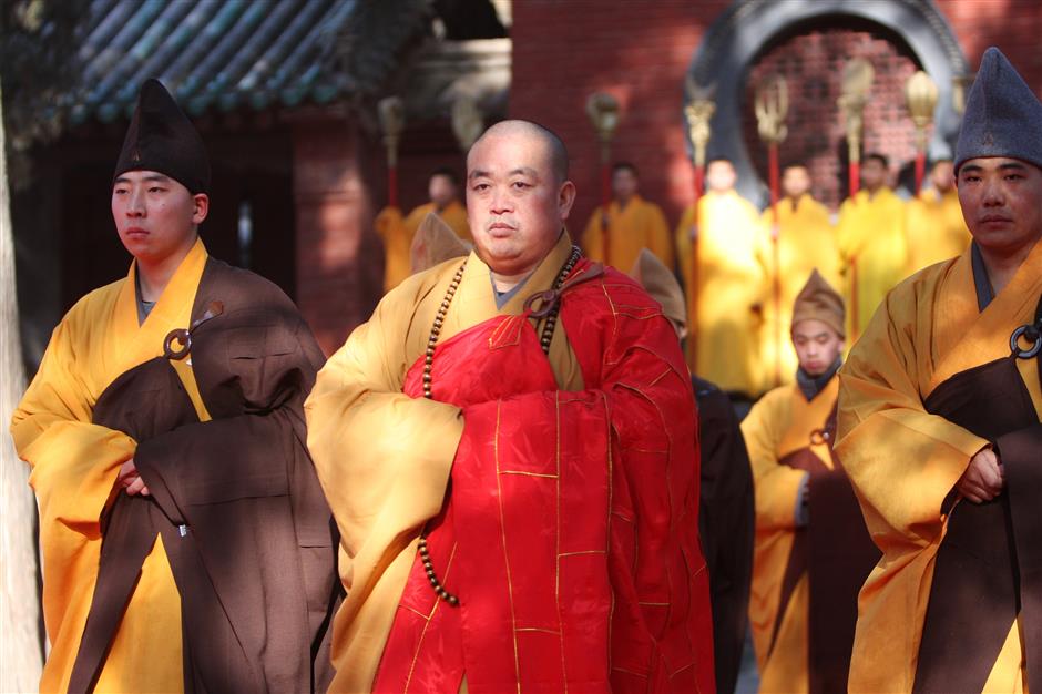 Viral claim of Shaolin abbot fleeing to US with mistress debunked by police