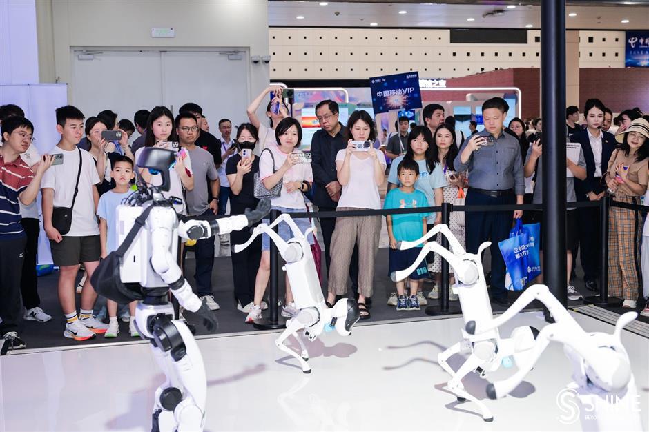 Humanoid robots and Shanghai's role in their development bedazzle AI conference