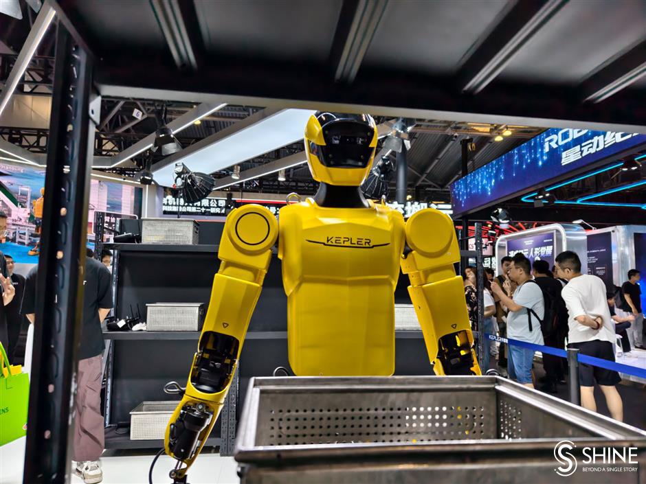 Humanoid robots and Shanghai's role in their development bedazzle AI conference