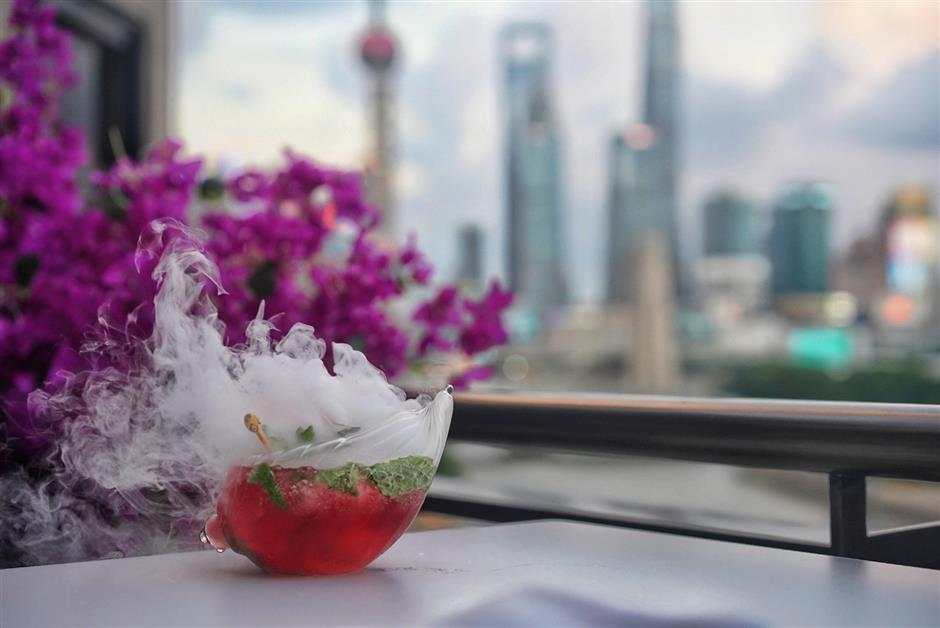[Nightlife] The Greek-inspired take-over at Bellagio's rooftop