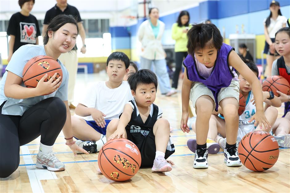 Youth power escalates: 'Sports For Everyone' project advances to city-level tournament, igniting girls' passion for basketball