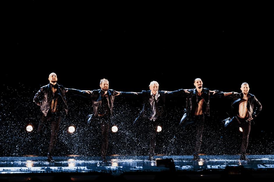 Russian dance 'Show In The Rain' dazzles Shanghai stage