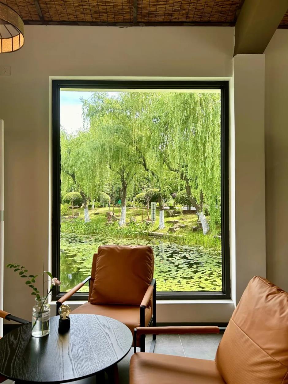 絕美窗景!上海這些公園咖啡館,一眼清涼