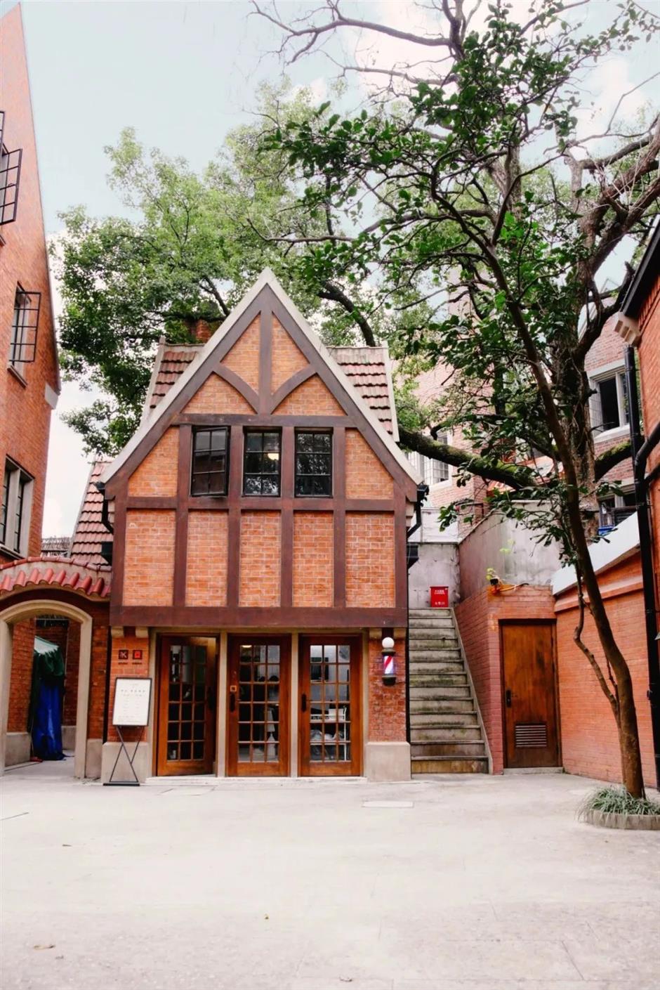 不敢相信!这些宝藏服务中心,也太时髦了