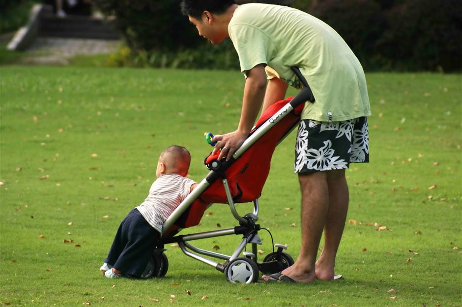 City sees birth rate rebound, average childbearing age now 32