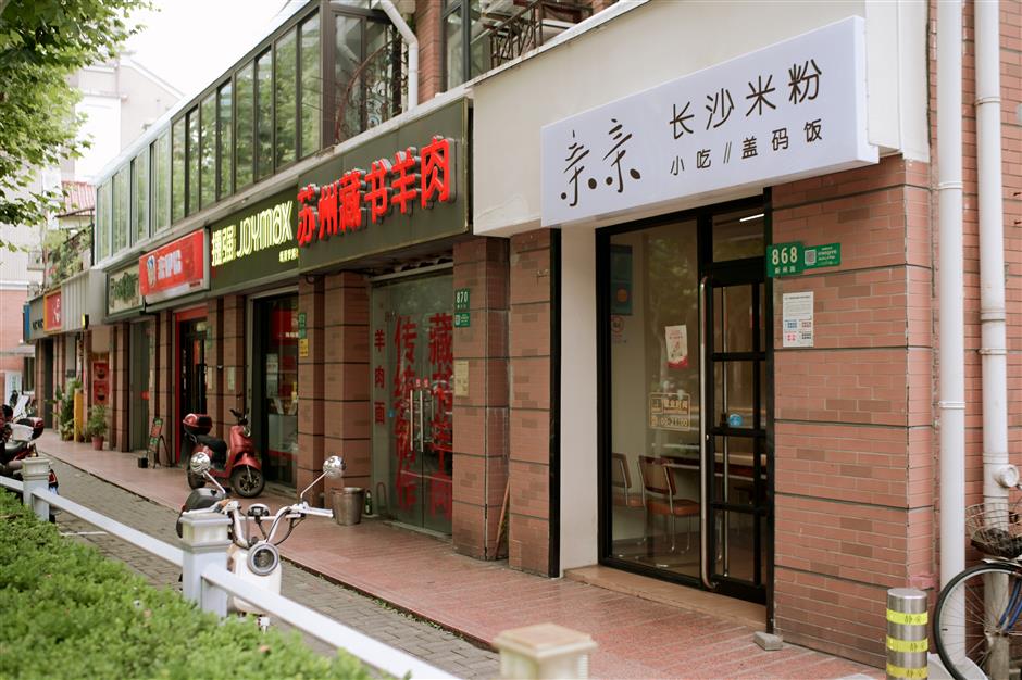 Skincare, Padel & Hotpot: Carlo Dragonetti's Jing'an Story