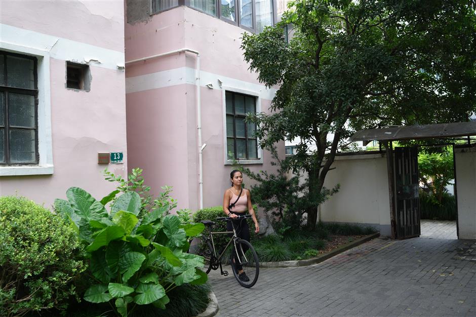 Rise and Shine: Jennie's Life, Fitness and Favorite Corners on Huashan Road