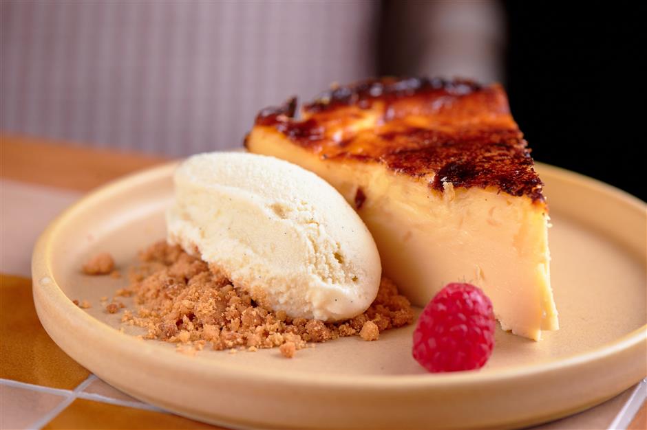 [New Eats] Sultry Spanish Tapas & Sangria at New Rootop, Atica