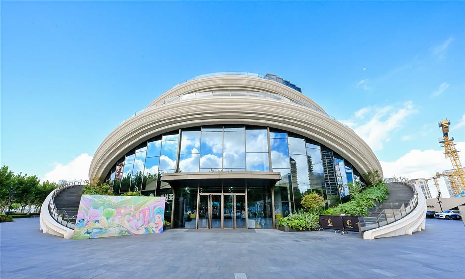 In the artistic eco-friendly orbit at West Bund